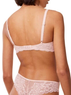 Triumph Sensual Spotlight High Apex Bra - Foundation Nude -FREYA Shop braforme triumph sensual spotlight 10219831 7308 2b