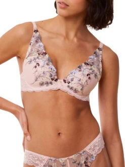 Triumph Sensual Spotlight High Apex Bra - Foundation Nude -FREYA Shop braforme triumph sensual spotlight 10219831 7308 2f