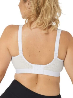 Triumph Triaction Energy Lite Sports Bra - White -FREYA Shop braforme triumph triaction energy lite sports bra 10201677 0003 white b2