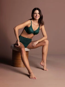 Wacoal Back Appeal Underwire Bra - Ponderosa Pine -FREYA Shop braforme wacoal back appeal WA855303 348 2l