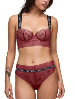 Chantelle No Icons Bandeau Foam Bra - Raspberry -FREYA Shop chantelle 20x 20no 20icons 20t00c20 20020 20raspberry 20full