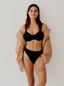 Chantelle Hedona T-Shirt Bra - Black -FREYA Shop hedona black ls